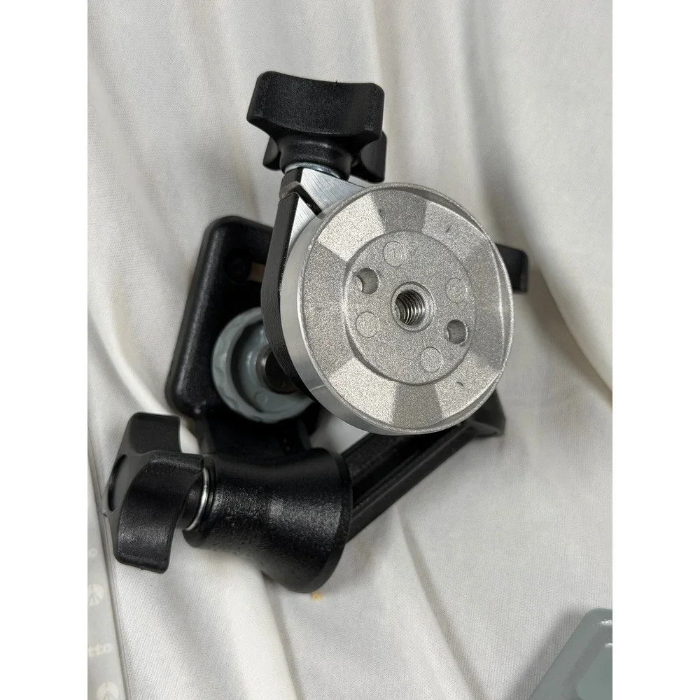 Manfrotto 3025 3-Way Pan Tilt Tripod Head with 625 Rapid Connect Adapter Plates